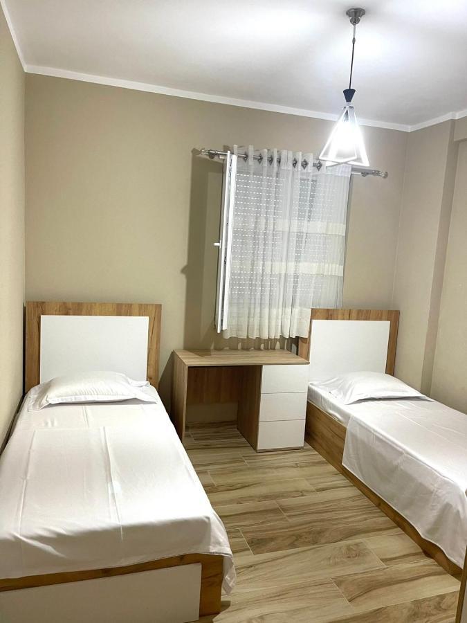 Twentysix Apartment Shkodër Exterior foto